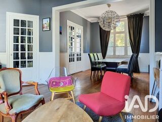  Maison à vendre 10 pièces 263 m²