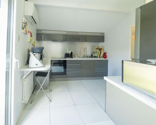  Appartement � vendre 4 pi�ces 131 m�