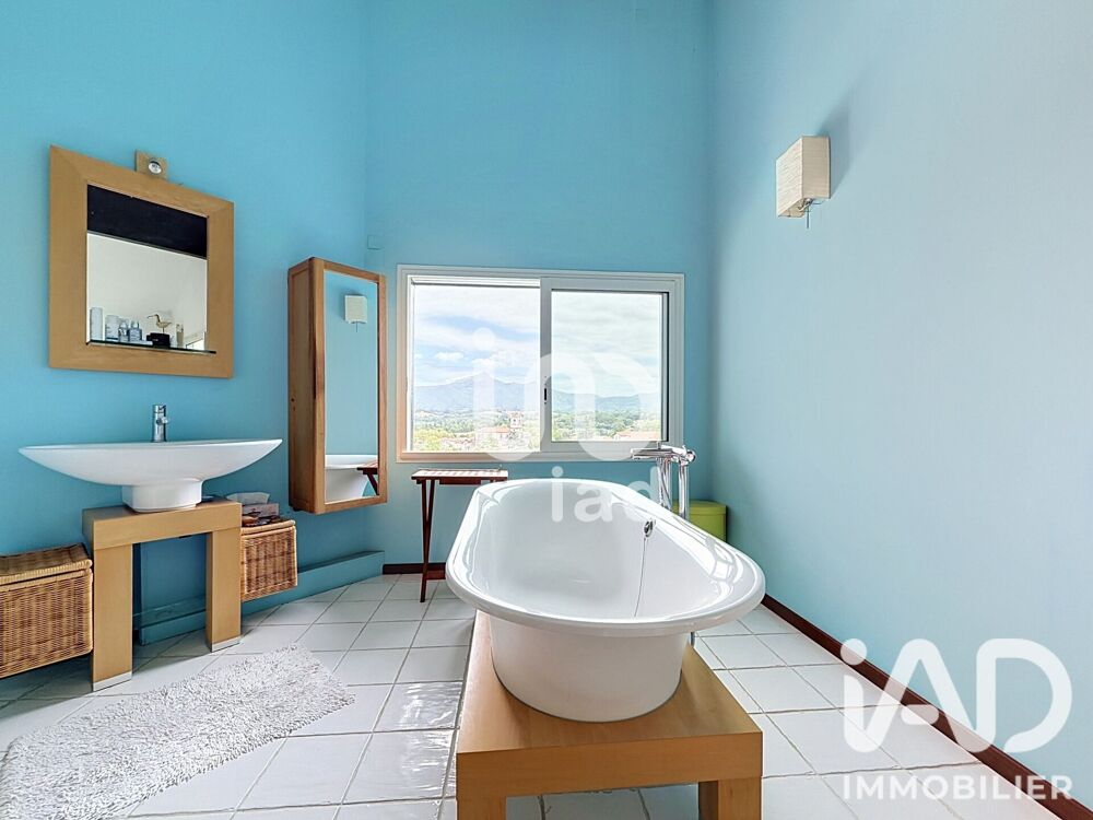 à vendre  Maison Urrugne (64122)