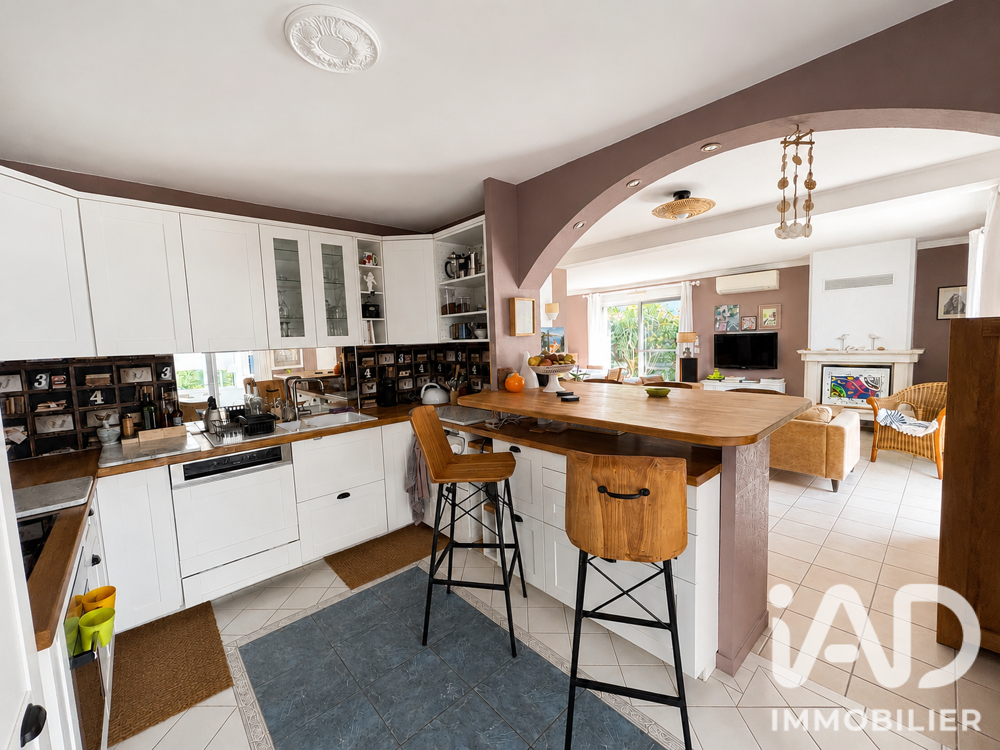 Vente Maison Vente Maison/villa 7 pièces Mèze