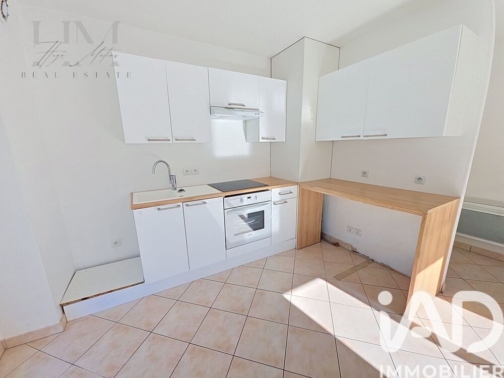 location Appartement - 3 pièce(s) - 55 m² Pontault-Combault (77340)