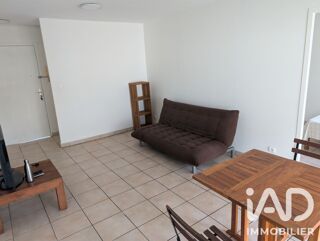  Appartement à louer 2 pièces 45 m²
