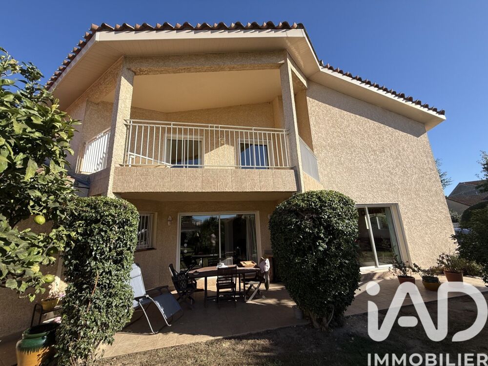 Vente Maison Vente Maison traditionnelle 8 pièces Villelongue-de-la-salanque