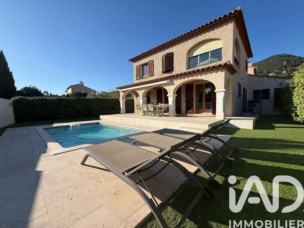 Vente Maison Vente Maison traditionnelle 6 pièces Carqueiranne