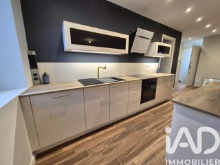  Immeuble à vendre 200 m²