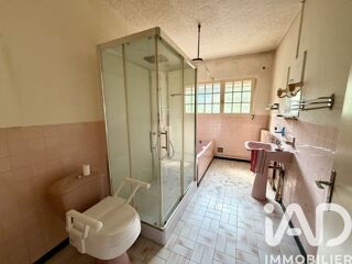  Maison à vendre 14 pièces 213 m²