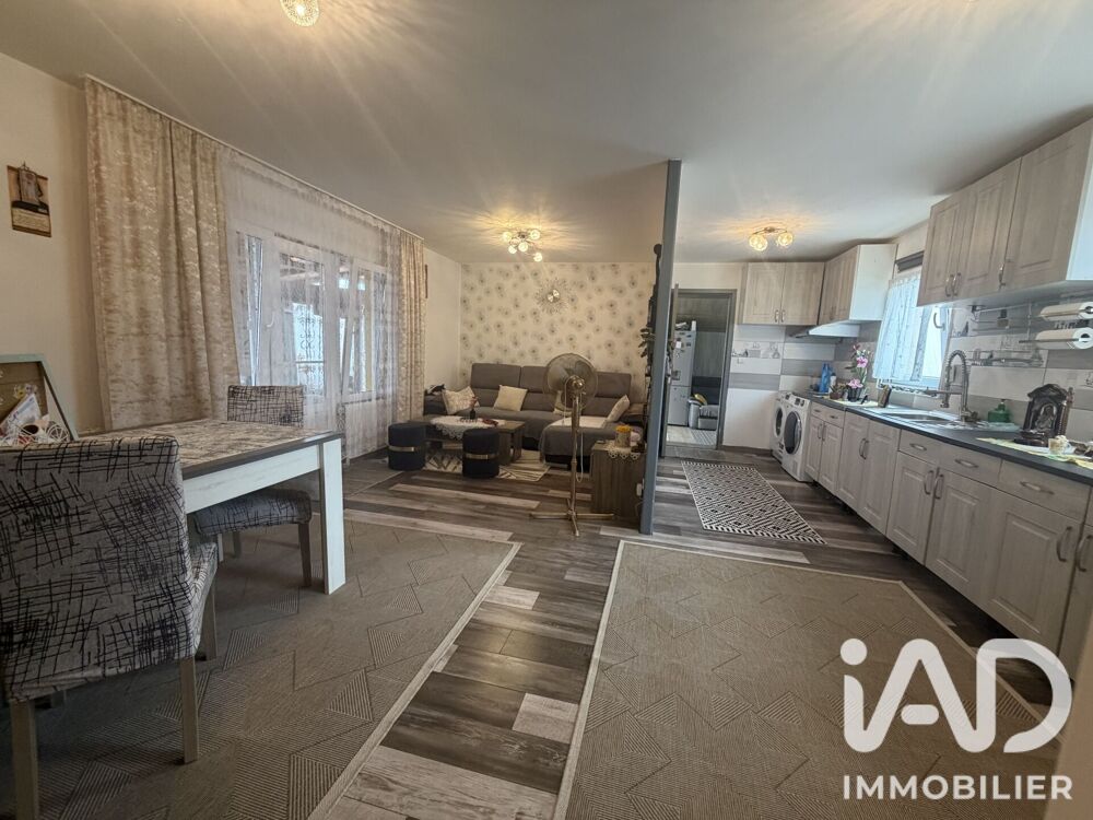 Vente Maison Vente Maison/villa 5 pièces Châteauneuf-du-faou