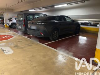  Parking / Garage � vendre 12 m�