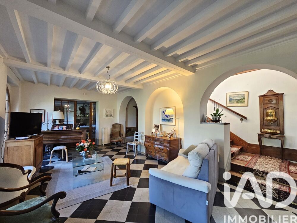 Vente Maison Vente Maison d'architecte 10 pièces Cognac