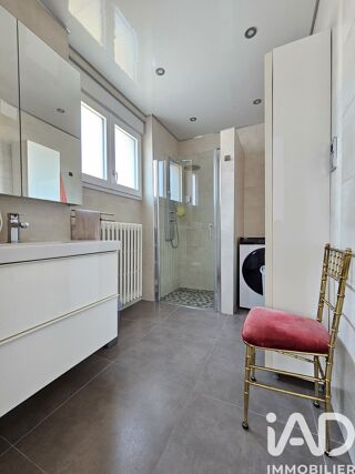  Immeuble à vendre 184 m²