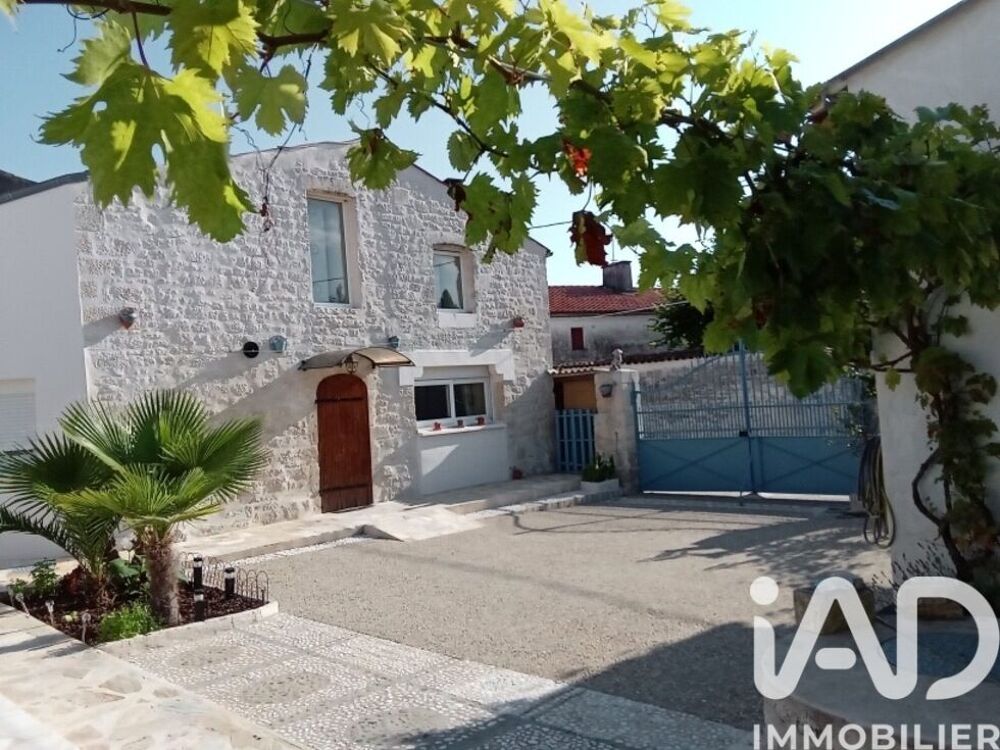 Vente Maison de village 9 pièces