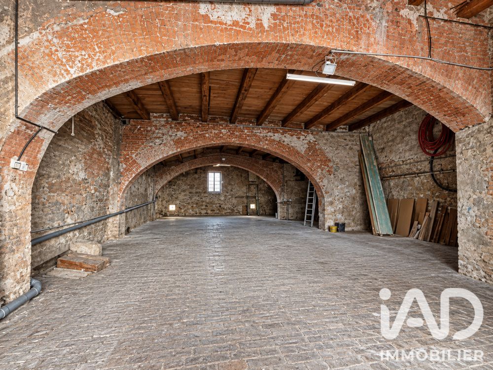 Vente Parking/Garage Vente Garage 225 m&sup2; Sallèles-d'aude