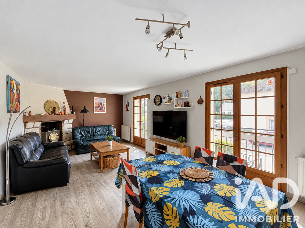 Vente Maison Vente Maison traditionnelle 5 pièces Janville-sur-juine