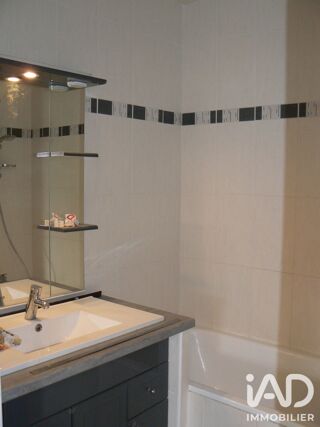  Appartement à louer 2 pièces 46 m²