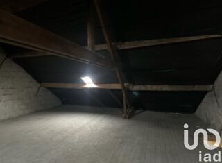  Parking / Garage à vendre 100 m²