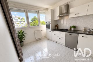  Appartement à louer 3 pièces 57 m²
