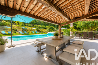  Maison � vendre 7 pi�ces 264 m�
