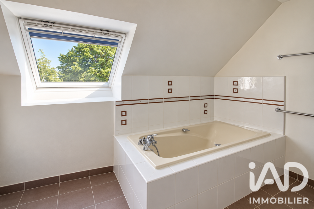 à vendre  Maison Orgeval (78630)