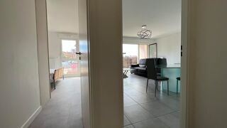  Appartement à louer 3 pièces 66 m²
