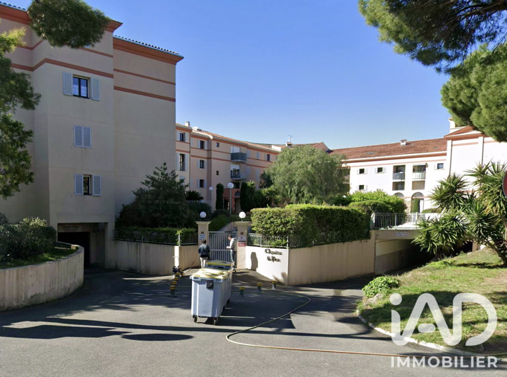 Vente Parking/Garage Vente Garage 13 m&sup2; Fréjus