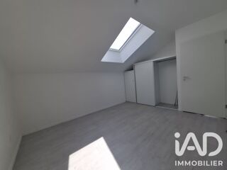  Appartement à louer 4 pièces 94 m²