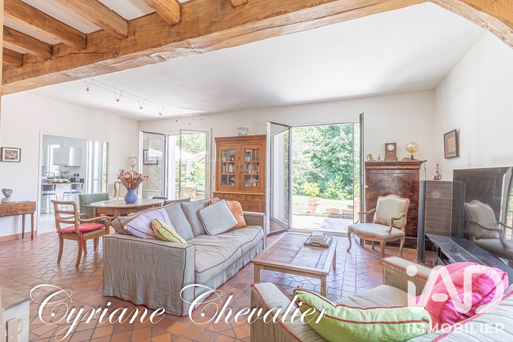 vente Maison - 8 pièce(s) - 205 m² Maule (78580)