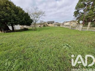  Terrain à vendre 883 m²