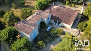  Maison à vendre 15 + pièces 582 m²