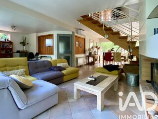  Maison à vendre 7 pièces 184 m²