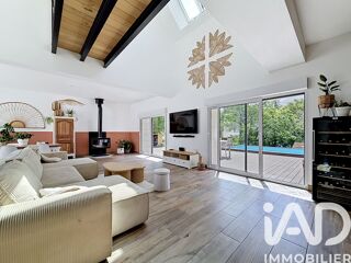  Maison à vendre 11 pièces 321 m²