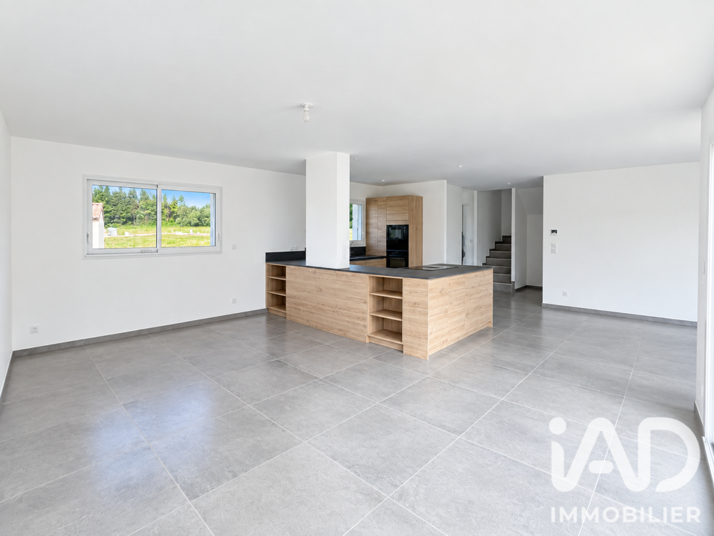 Vente Maison Vente Maison/villa 7 pièces Les granges-gontardes