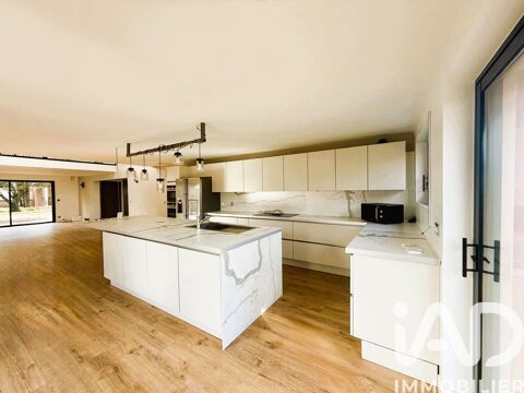   Vente Maison Maison - 5 pi�ce(s) - 237 m�