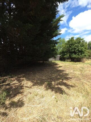  Terrain à vendre 737 m²