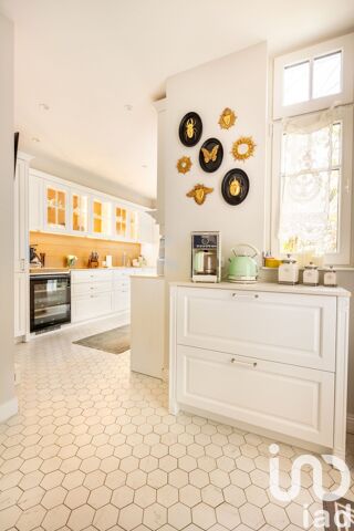  Maison � vendre 8 pi�ces 200 m�