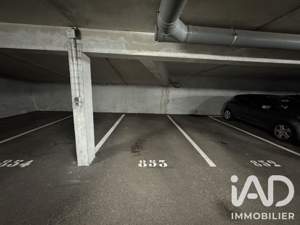 Vente Parking/Garage Vente Parking 12 m&sup2; Saint-sébastien-sur-loire