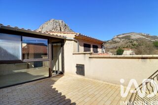  Immeuble à vendre 179 m²