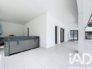  Maison à vendre 10 pièces 236 m²