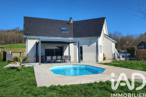   Vente Maison Maison - 7 pi�ce(s) - 170 m�