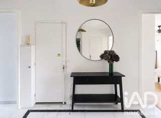  Appartement à louer 3 pièces 69 m²