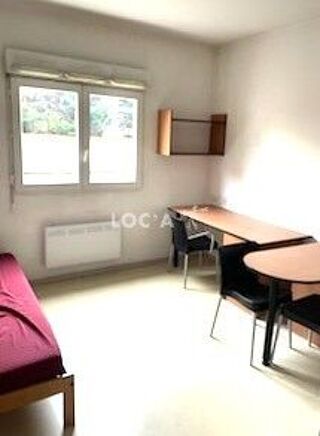  Appartement � louer 1 pi�ce 21 m� Bron