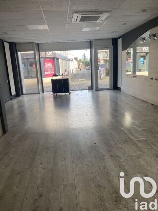  Immeuble � vendre 123 m�
