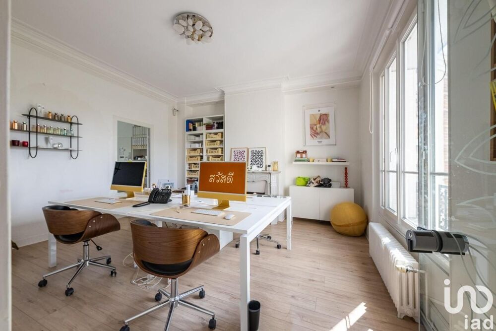   Vente Bureaux 370 m&sup2; Fontainebleau