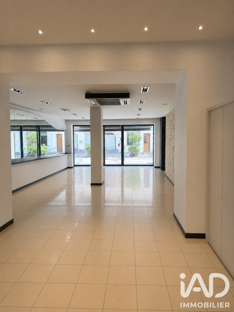   Vente Boutique/Local commercial 74 m&sup2; 
