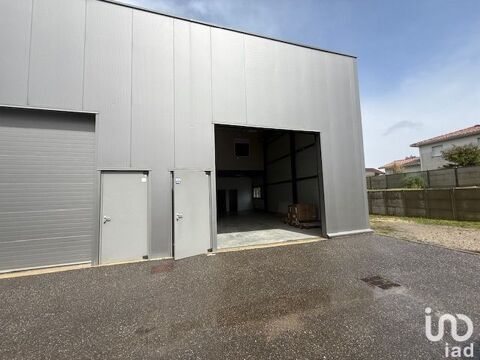   Location Hangar 131 m&sup2; 