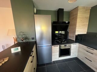  Appartement à louer 4 pièces 91 m²