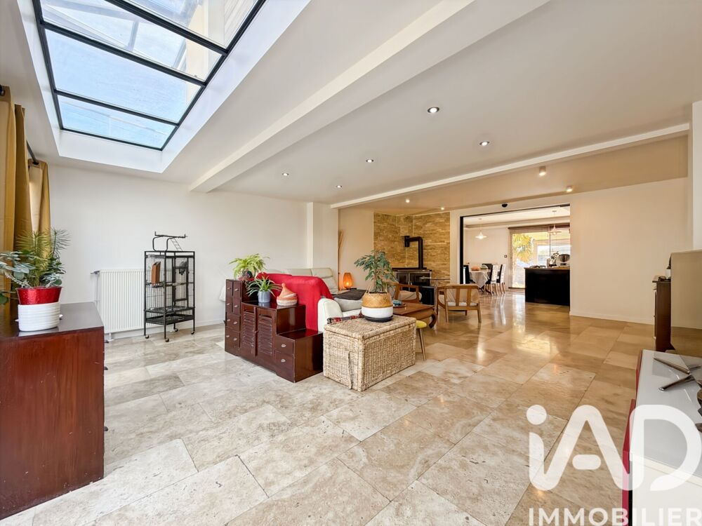 Vente Maison Vente Maison de ville 6 pièces Laval