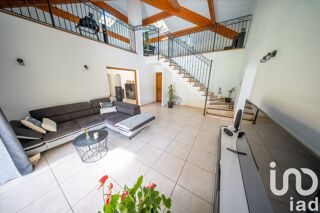  Maison à vendre 6 pièces 261 m²