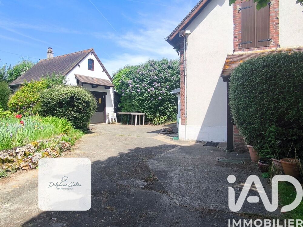 Maison 5 pièces 104 m² · à La Mancelière · 104 m² · 120 000 €