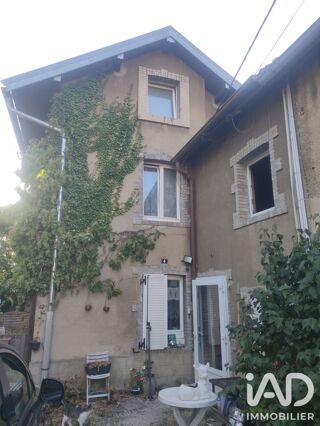 Maison 8 pièces 186 m² · à Saint-Maurice-Colombier · 186 m² · 179 000 €