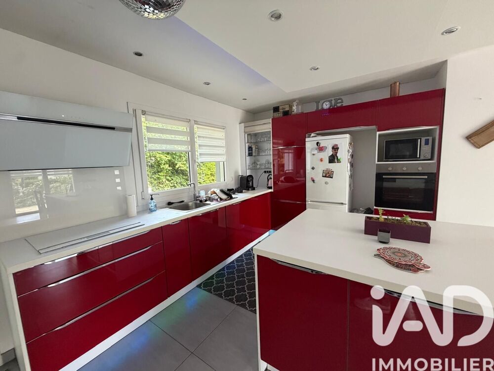 location Maison - 6 pièce(s) - 106 m² Sainte-Geneviève-des-Bois (91700)